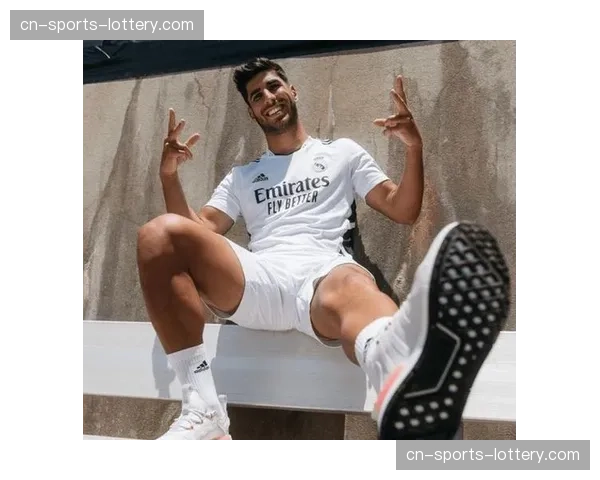 为推广环保,法甲联盟宣布下赛季起试行“无纸化”电子客票全面覆盖 为推广环保,法甲联盟宣布下赛季起试行“无纸化”电子客票全面覆盖