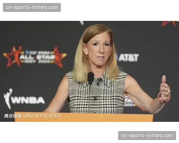 WNBA官方播客节目上线，首期邀请总裁凯茜·恩格尔伯特畅谈联盟发展